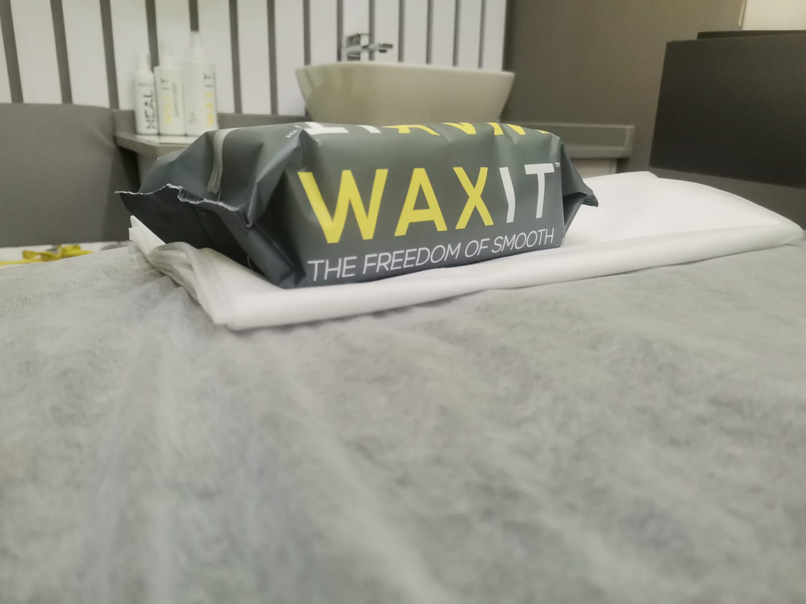 waxit1-4 Waxit - Cradlestone Mall
